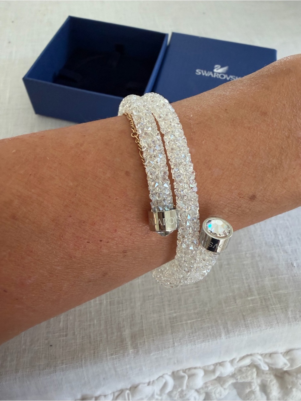 Swarovski Crystaldust Cuff Bracelet, White Crystal, with Box - Picture 2 of 10